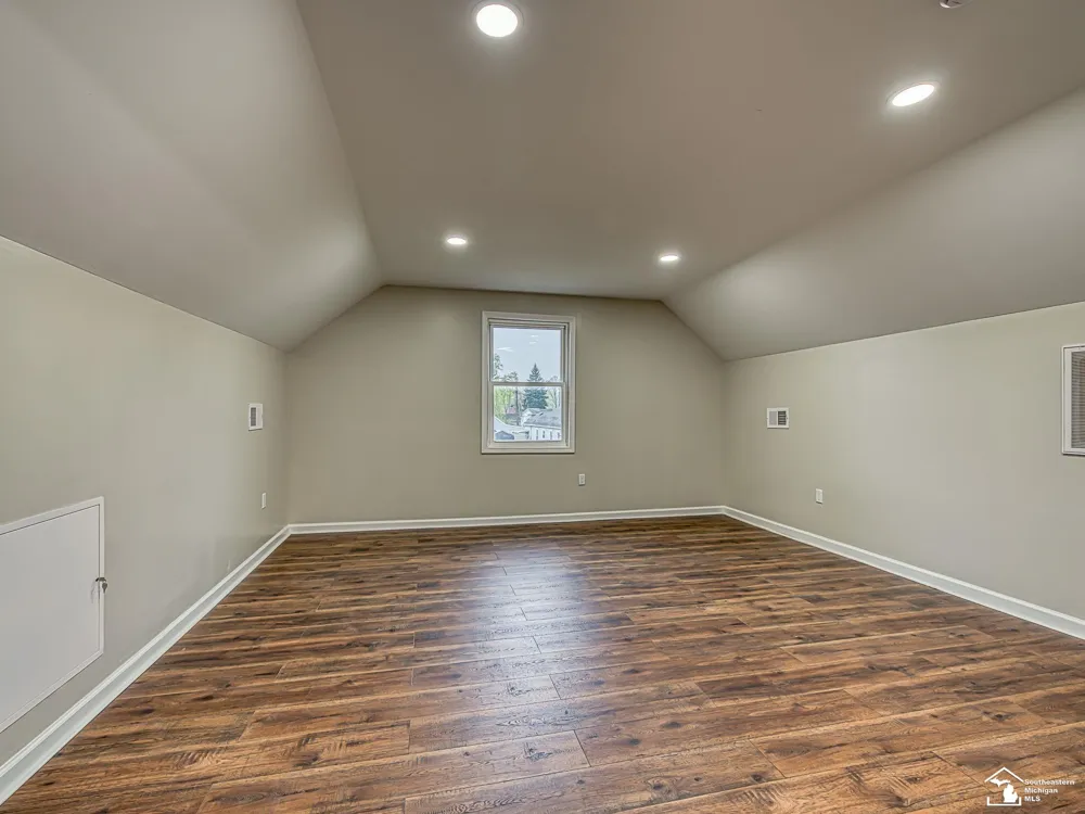3019 8th Street Frenchtown Township, MI 48162