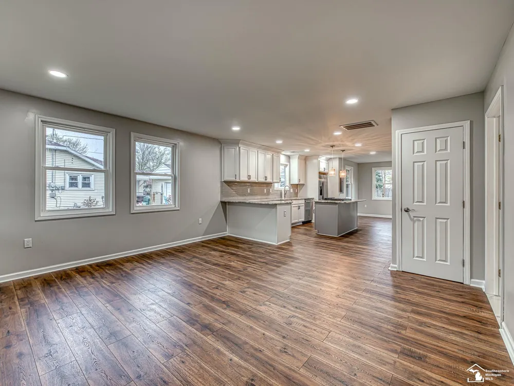 3019 8th Street Frenchtown Township, MI 48162