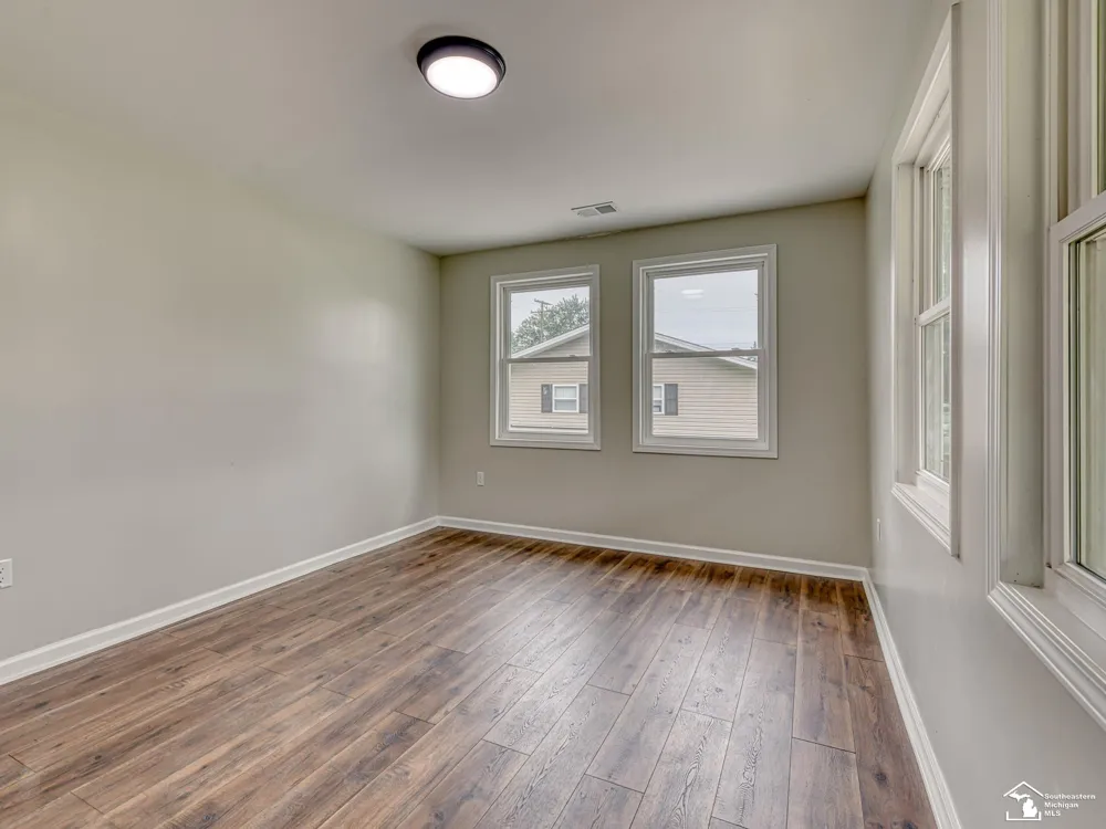 3019 8th Street Frenchtown Township, MI 48162