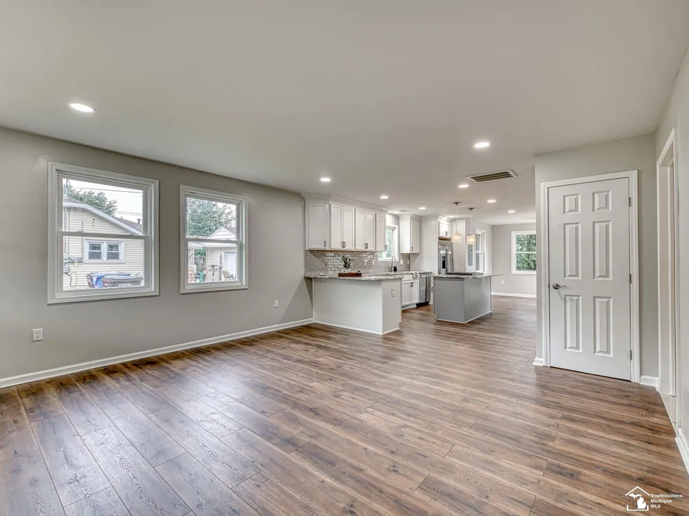 3019 8th Street Frenchtown Township, MI 48162