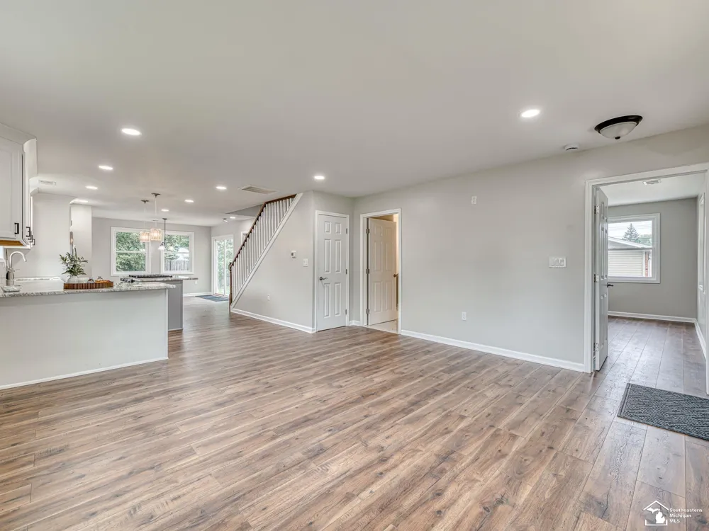 3019 8th Street Frenchtown Township, MI 48162