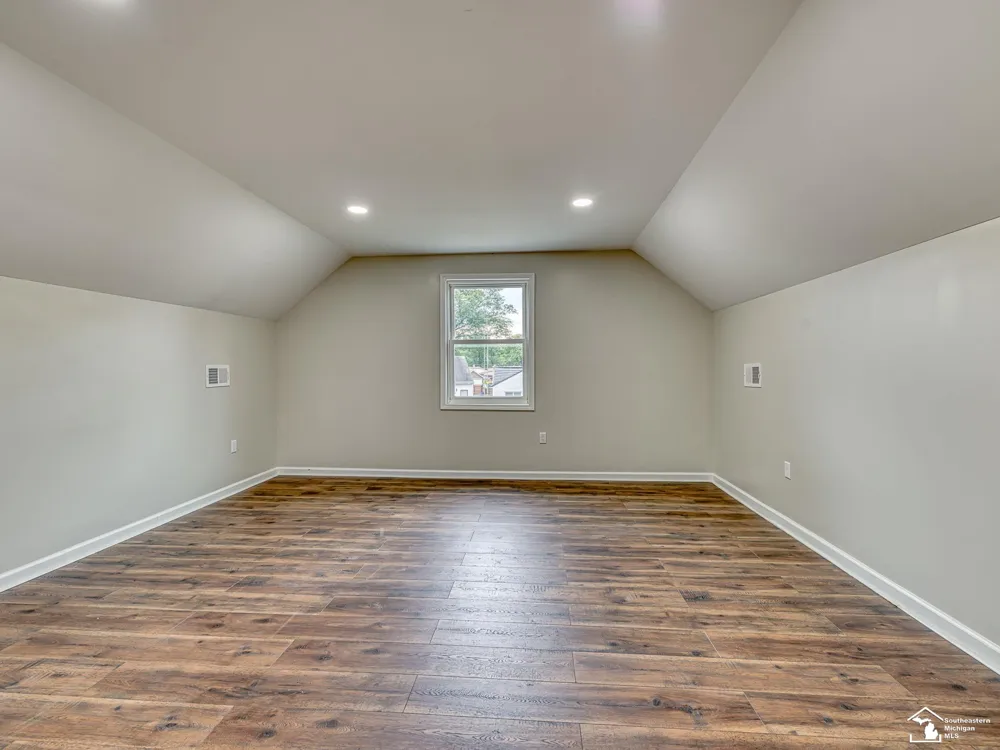 3019 8th Street Frenchtown Township, MI 48162