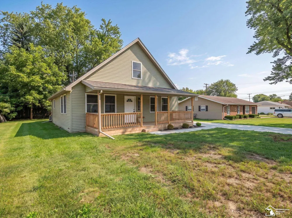 3019 8th Street Frenchtown Township, MI 48162