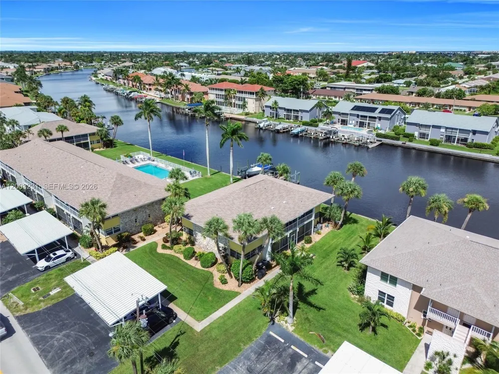 4613 SE 5th street #210 Cape Coral, FL 33904
