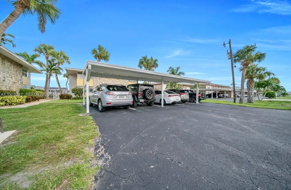 4613 SE 5th street #210 Cape Coral, FL 33904