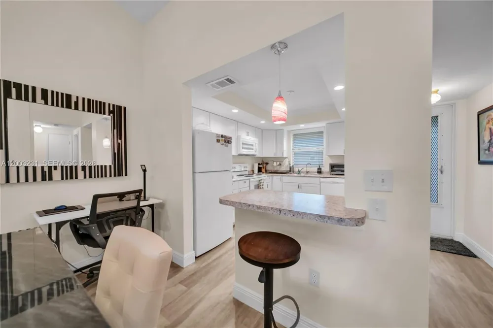 4613 SE 5th street #210 Cape Coral, FL 33904