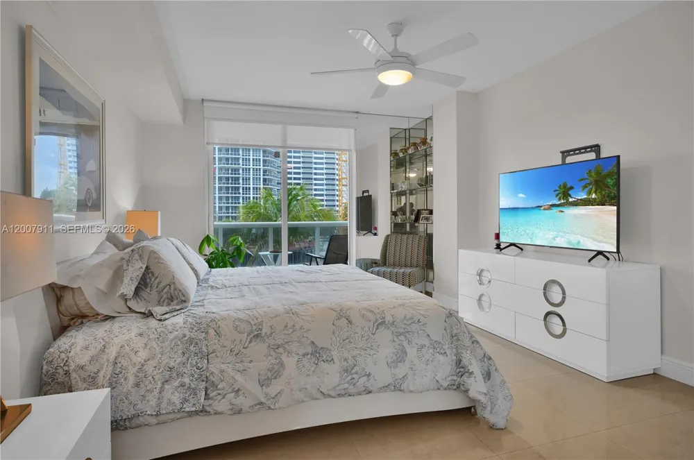 10275 Collins Ave #315 Bal Harbour, FL 33154