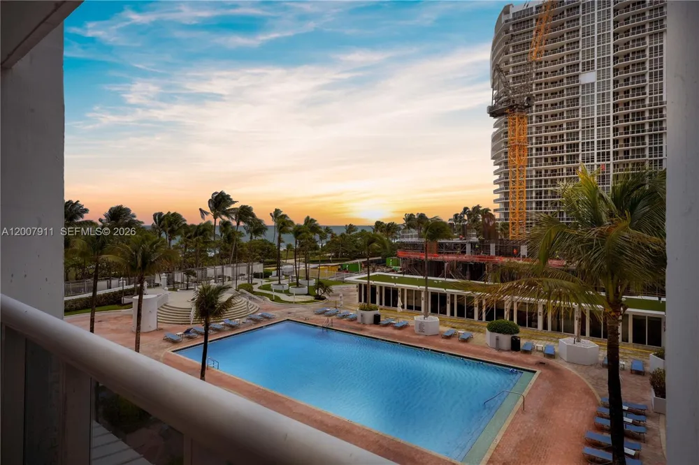 10275 Collins Ave #315 Bal Harbour, FL 33154