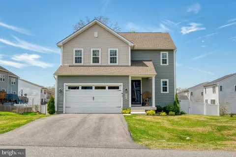 336 BAY CLUB PARKWAY
