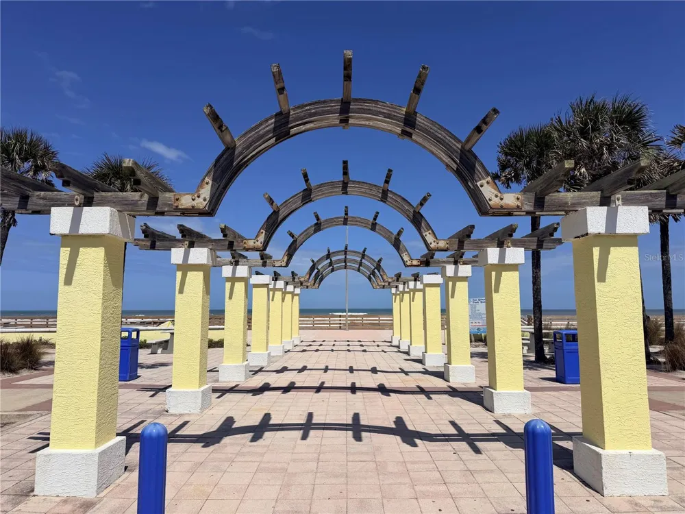 538 REVILO BOULEVARD Daytona Beach, FL 32118