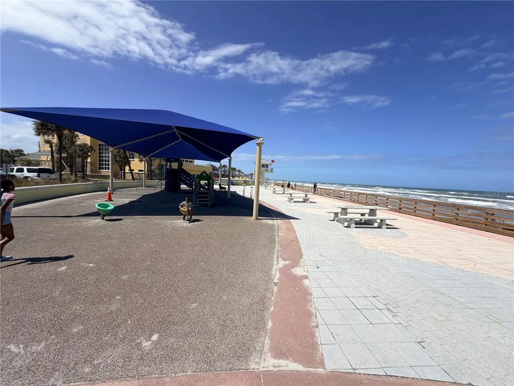 538 REVILO BOULEVARD Daytona Beach, FL 32118