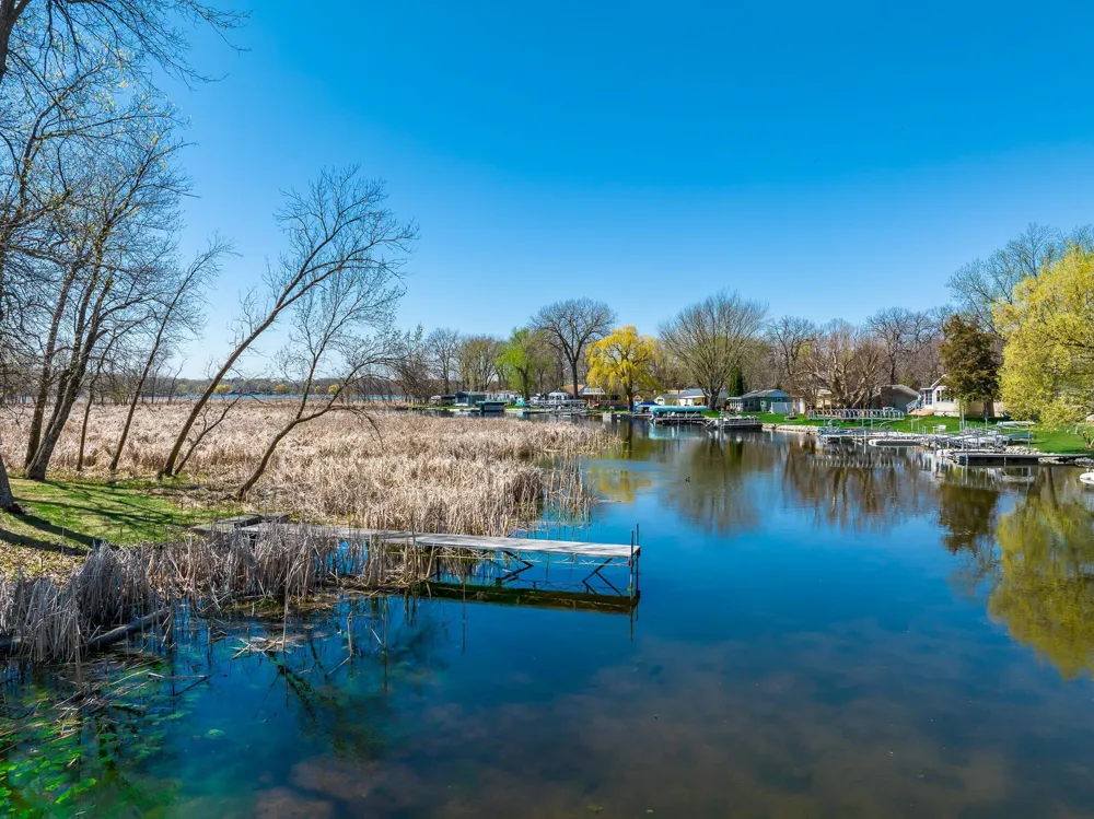 10405 Nevens Avenue NW South Haven, MN 55382