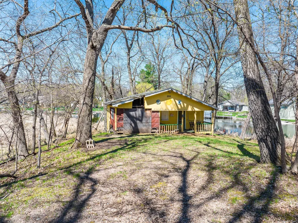 10405 Nevens Avenue NW South Haven, MN 55382