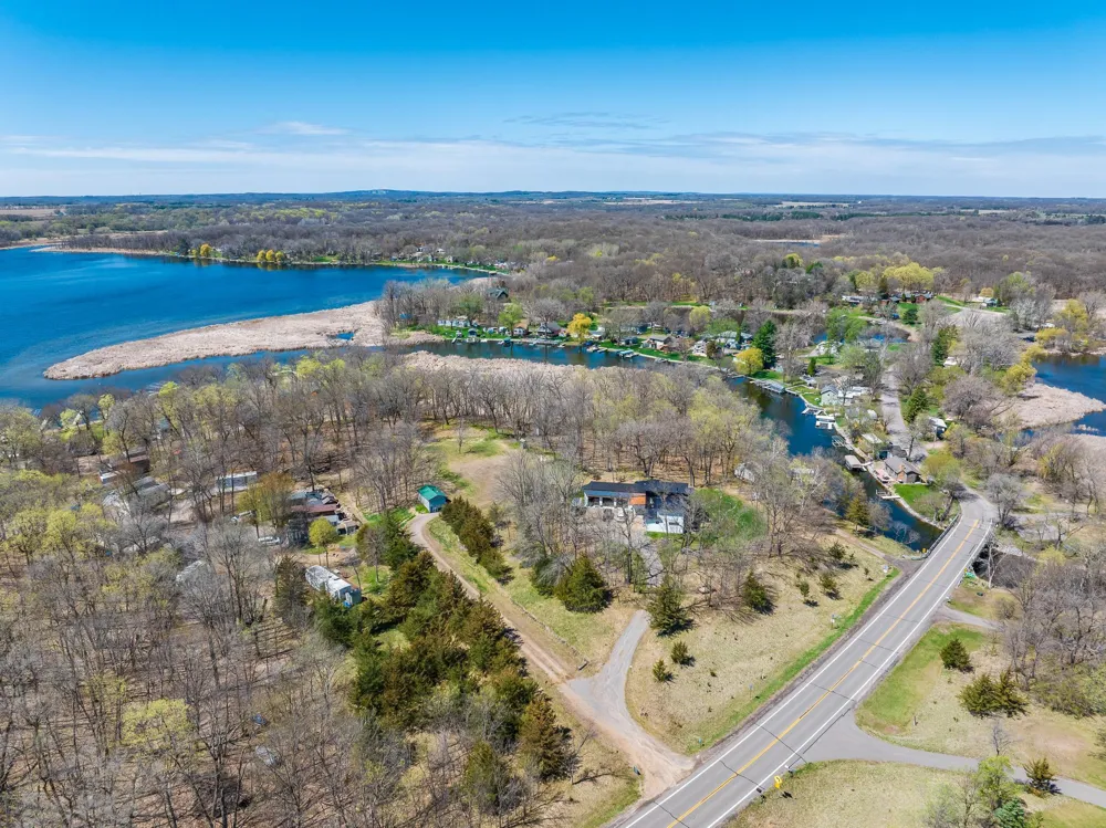 10405 Nevens Avenue NW South Haven, MN 55382