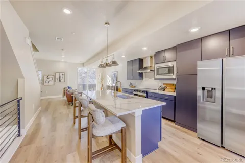 9195 Pierce Street #4