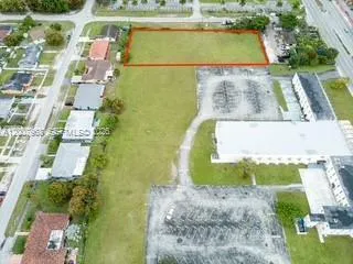 1855 NW 119th St Miami, FL 33167
