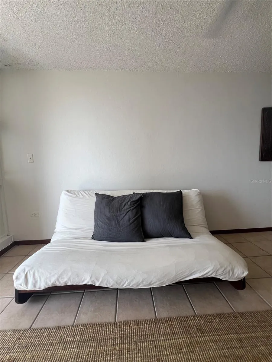 16 AMAPOLA #504 Carolina, PR 00979