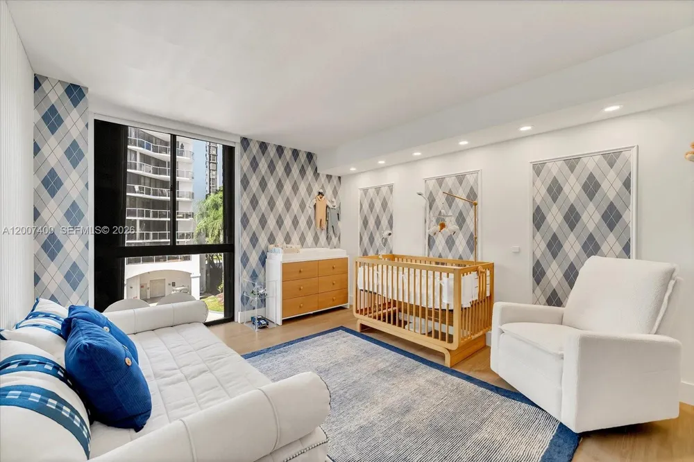 3640 Yacht Club Dr #310 Aventura, FL 33180