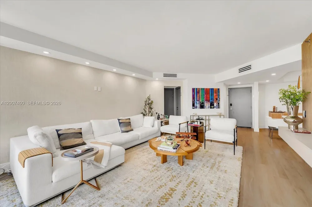 3640 Yacht Club Dr #310 Aventura, FL 33180