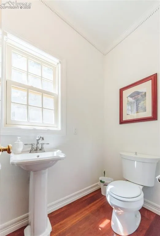 13 Oak Place Manitou Springs, CO 80829