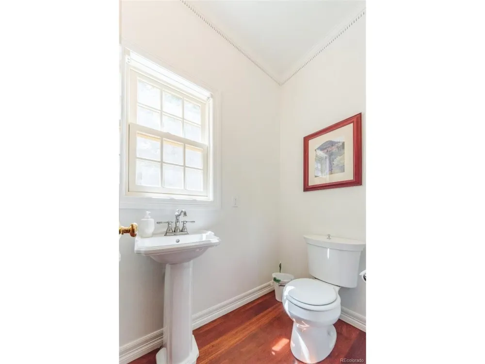 13 Oak Place Manitou Springs, CO 80829