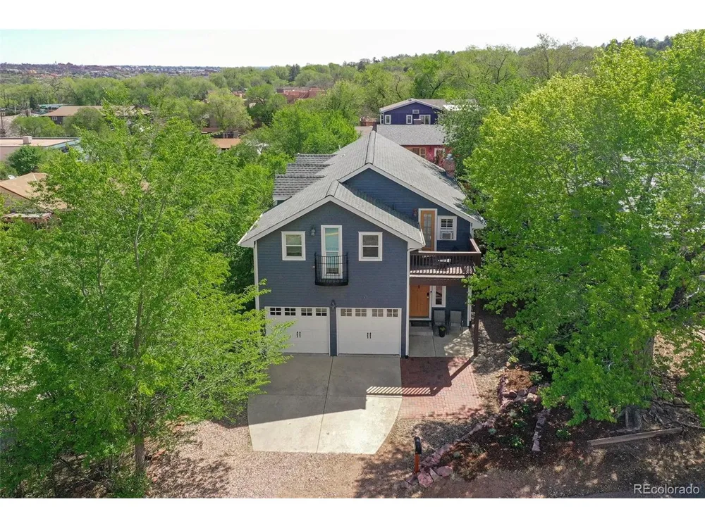 13 Oak Place Manitou Springs, CO 80829
