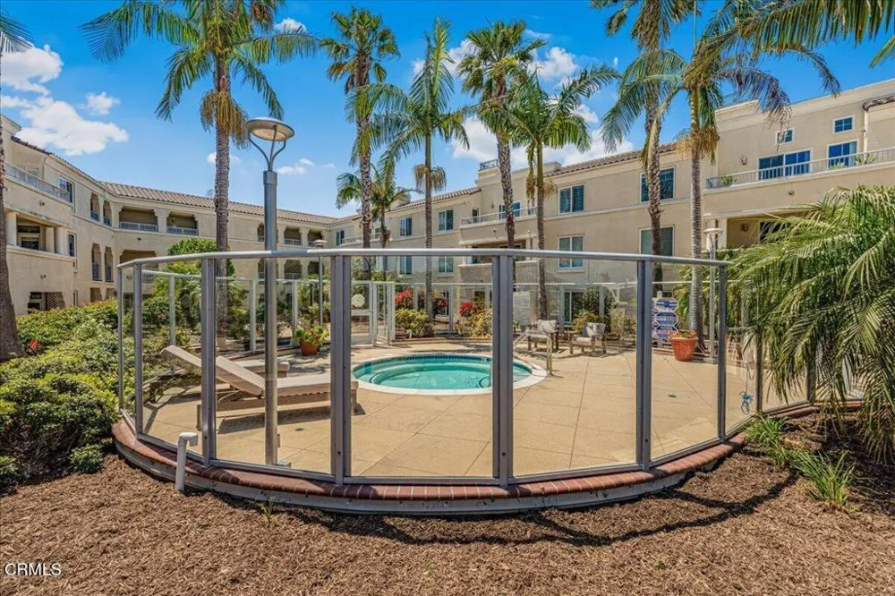4340 Tradewinds Drive Oxnard, CA 93035