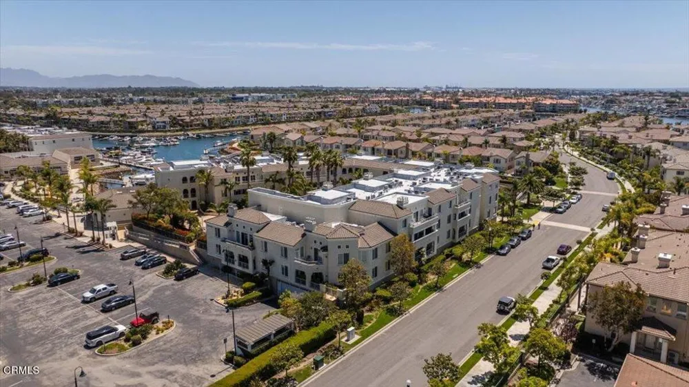 4340 Tradewinds Drive Oxnard, CA 93035