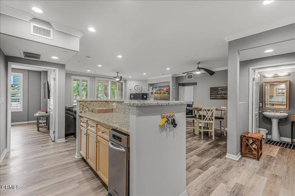 4340 Tradewinds Drive Oxnard, CA 93035