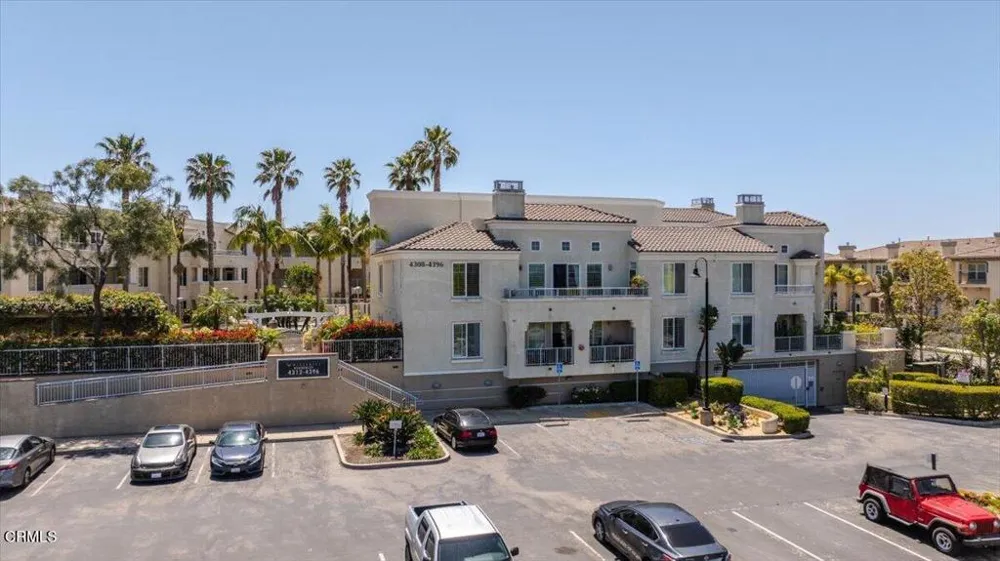 4340 Tradewinds Drive Oxnard, CA 93035