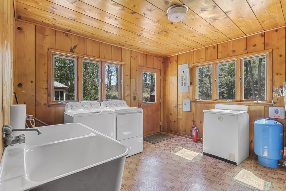 7822 W Welch Road Empire Township, MI 49630