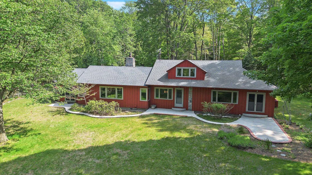 7822 W Welch Road Empire Township, MI 49630