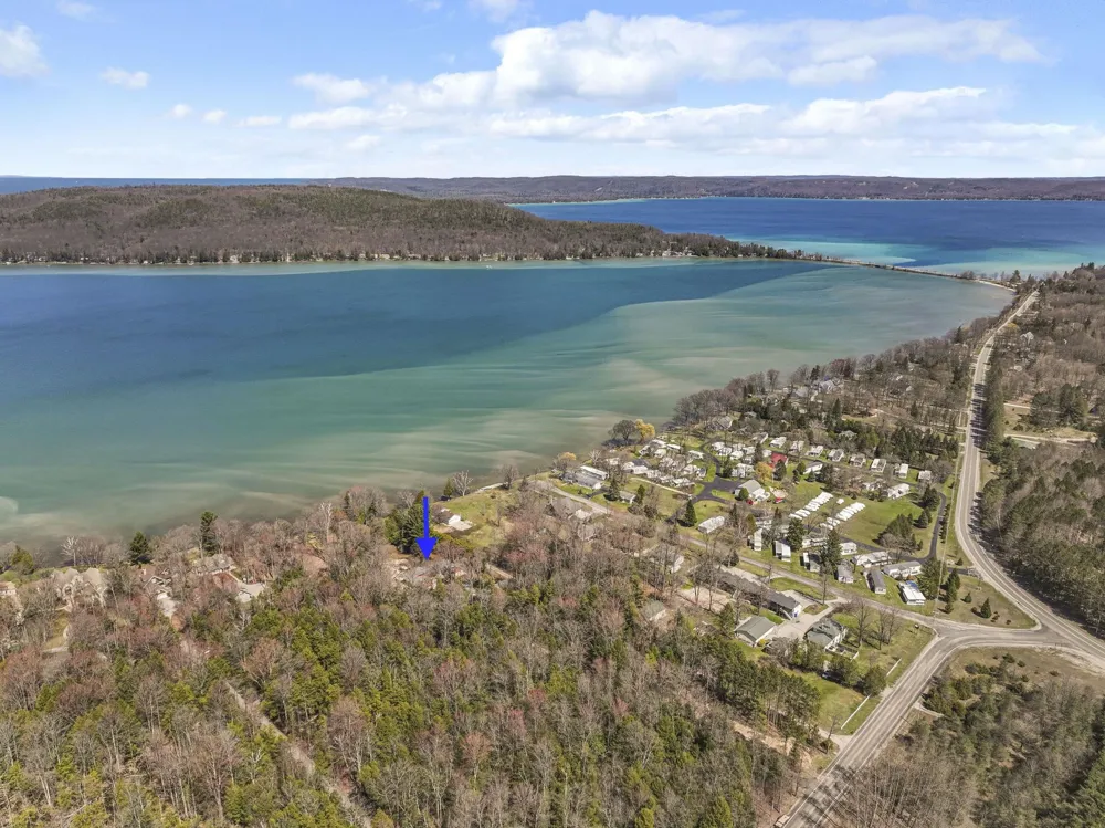7822 W Welch Road Empire Township, MI 49630