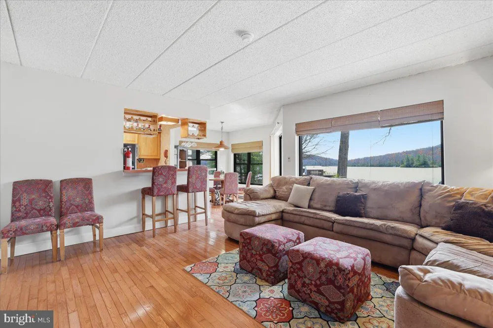 45 MIDLAKE #101G Lake Harmony, PA 18624