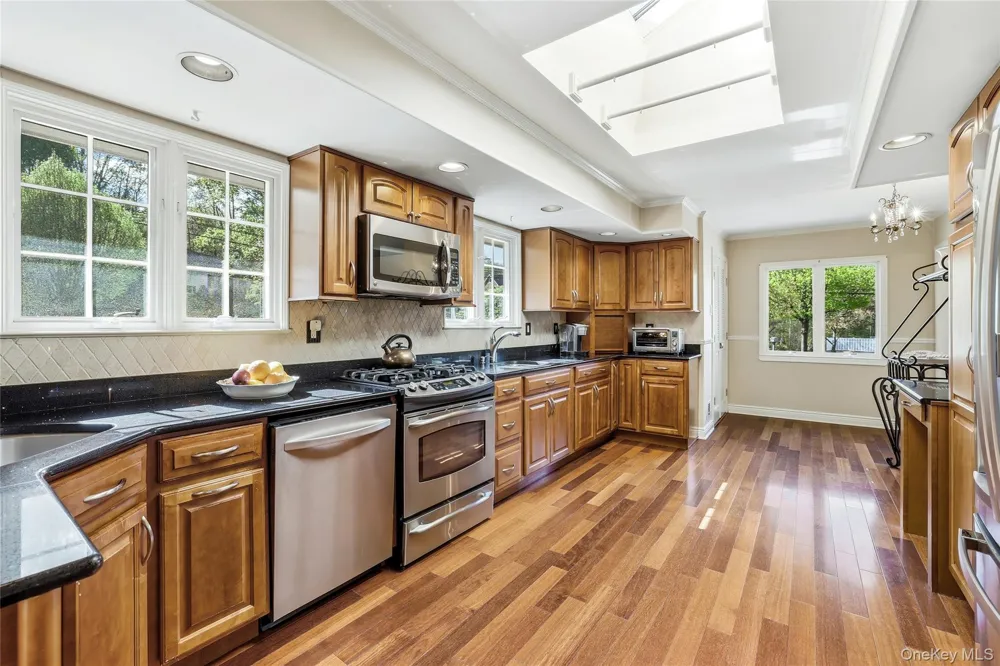 35 Mayer Drive Suffern, NY 10901