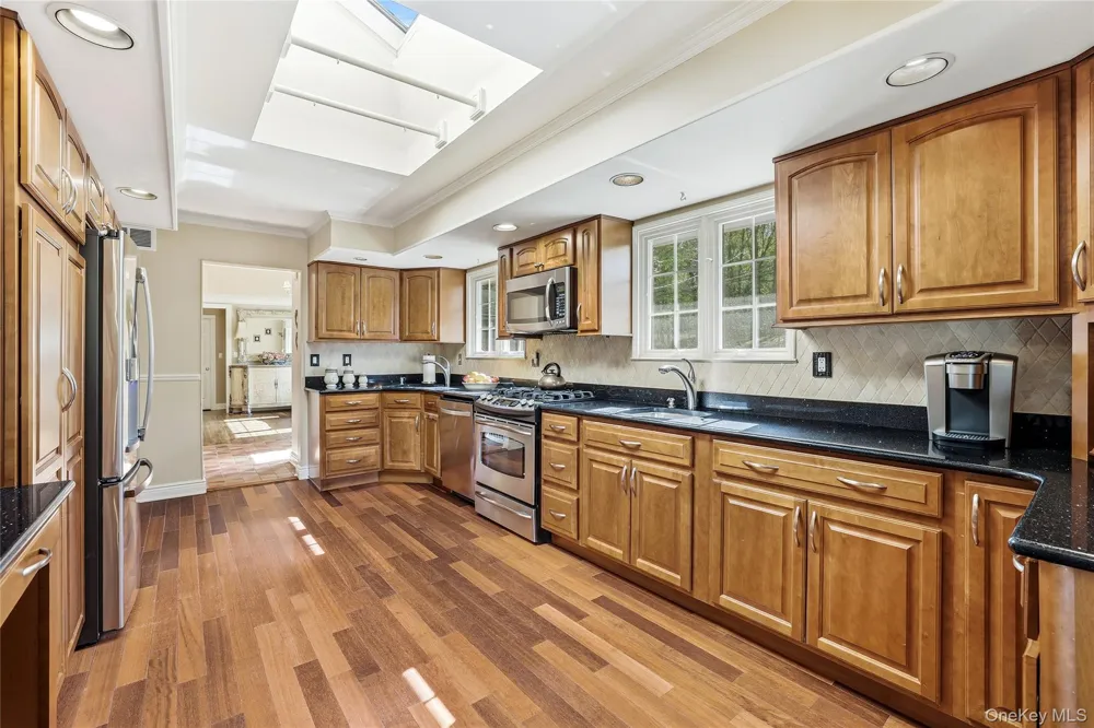 35 Mayer Drive Suffern, NY 10901