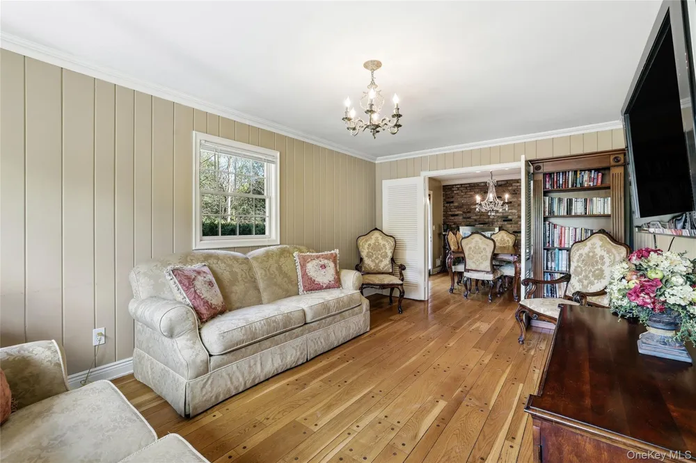 35 Mayer Drive Suffern, NY 10901