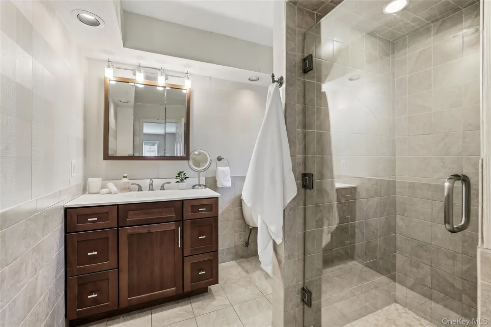 35 Mayer Drive Suffern, NY 10901
