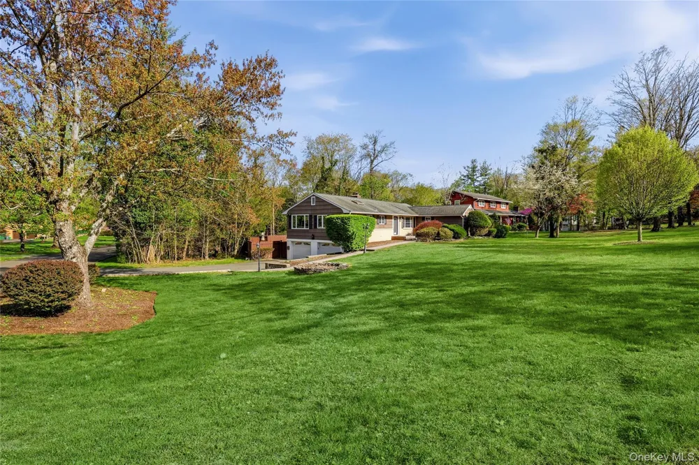 35 Mayer Drive Suffern, NY 10901