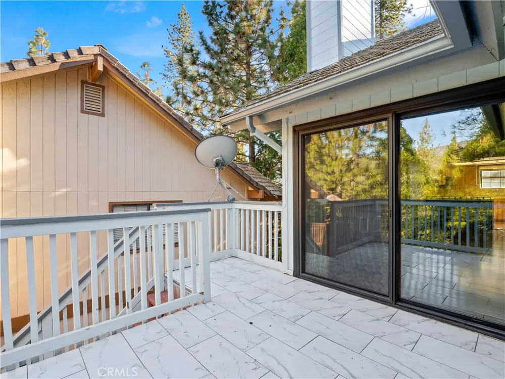 40557 Saddleback Road Bass Lake, CA 93604