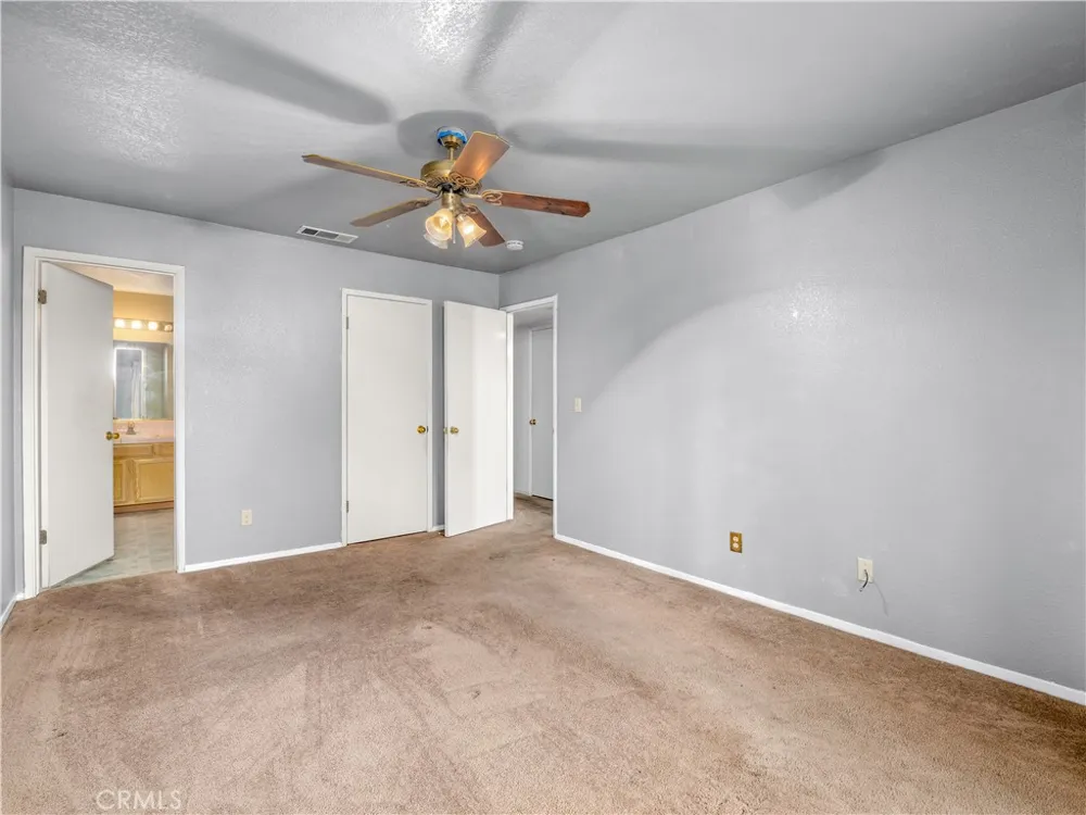 40557 Saddleback Road Bass Lake, CA 93604