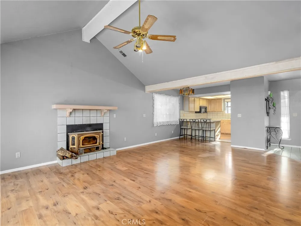40557 Saddleback Road Bass Lake, CA 93604