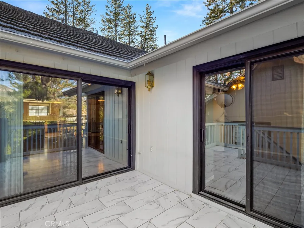 40557 Saddleback Road Bass Lake, CA 93604