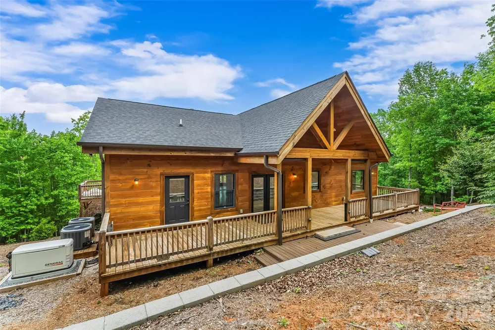 265 Grandview Peaks Drive Nebo, NC 28761