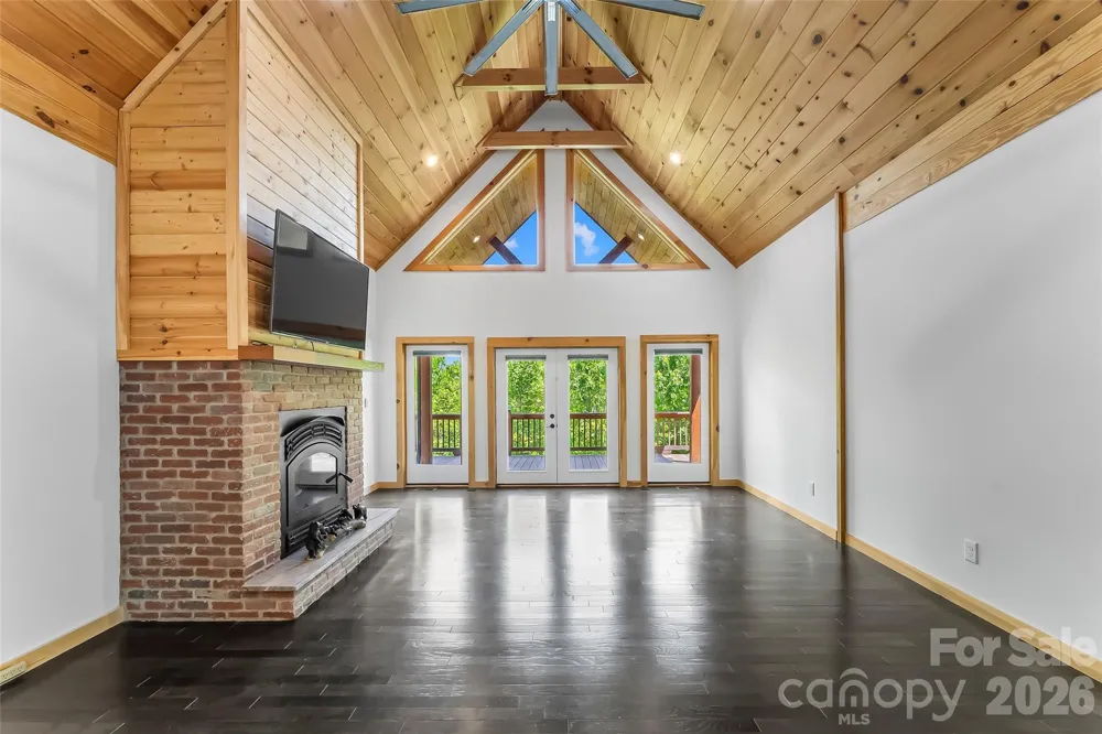 265 Grandview Peaks Drive Nebo, NC 28761