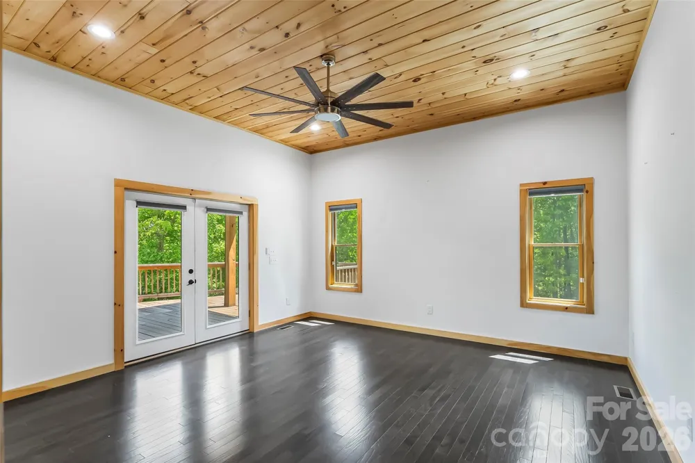 265 Grandview Peaks Drive Nebo, NC 28761