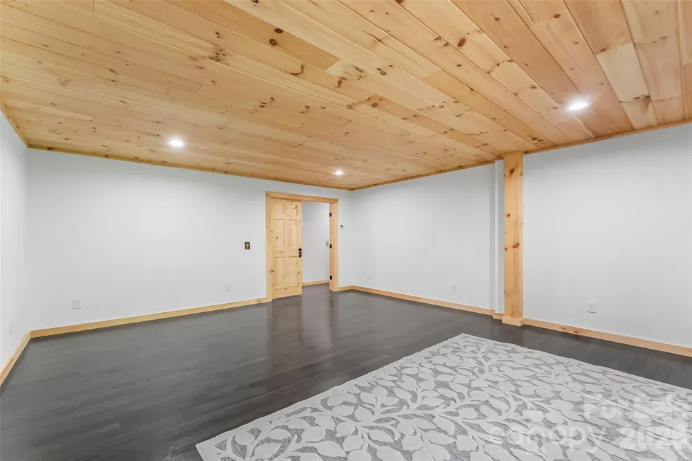 265 Grandview Peaks Drive Nebo, NC 28761
