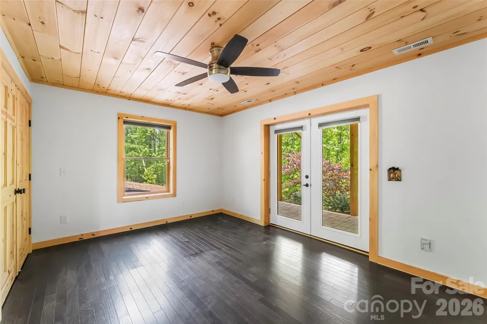 265 Grandview Peaks Drive Nebo, NC 28761