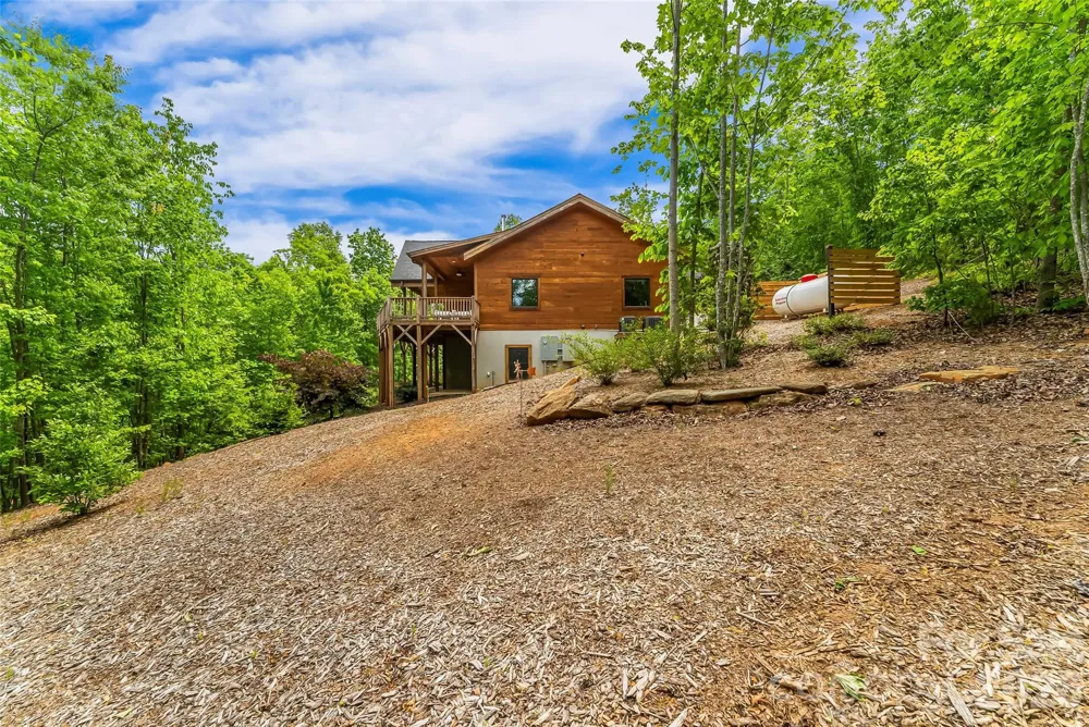 265 Grandview Peaks Drive Nebo, NC 28761