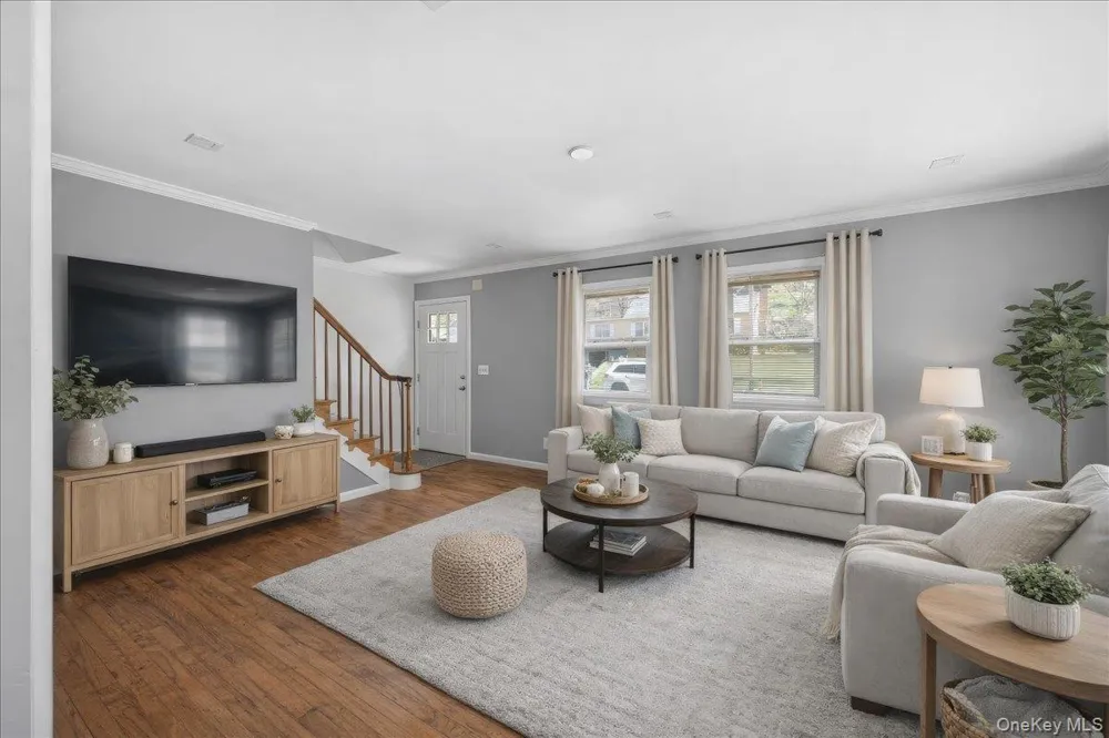 33 Greenwood Lane White Plains, NY 10607